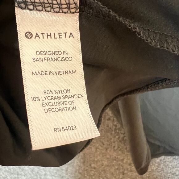 Athleta Shirt Womens XS Black Tank Top Spandex Blend Flowy Cross Back Athleisure - Picture 9 of 9